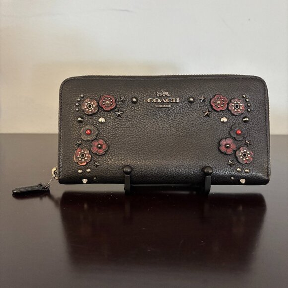 Coach Black Leather Willow Floral Applique Zip Around Accordion Wallet - Picture 1 of 9